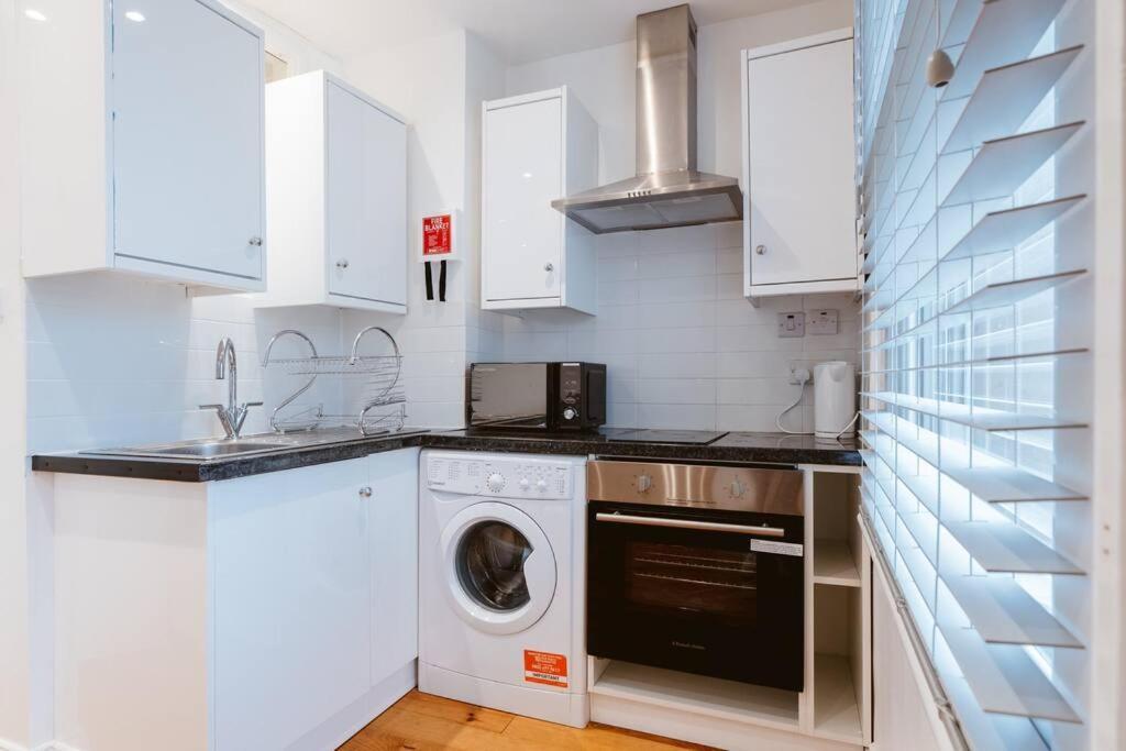 Your Lovely Studio Flat- West3 Londra Dış mekan fotoğraf